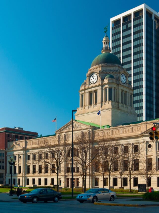 Buy Real Estate in These 7 US Cities To Be Rich in 10 Years
